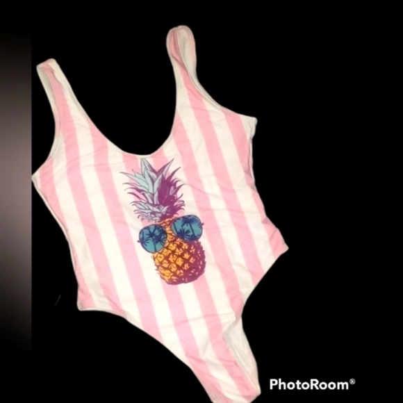 PatPat NWT L Pink and White stripe with Pineapple head and sunglasses 1 piece - Picture 13 of 16